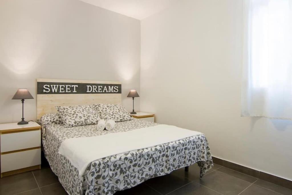 Cute Tiny Flat Near The And Center Apartment Tossa de Mar
